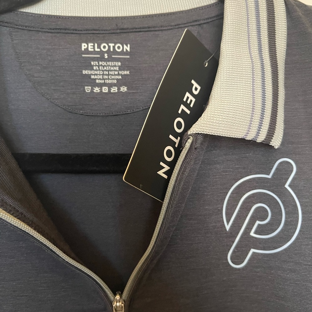 Peloton gold tank new with tags size small - Picture 4 of 4